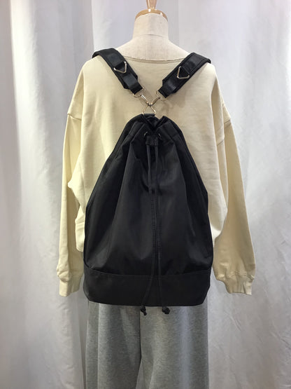 ☆2WAYデザイン　ボディ&リュック