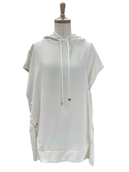 Anna Nicolaプリーツ切替フーディ