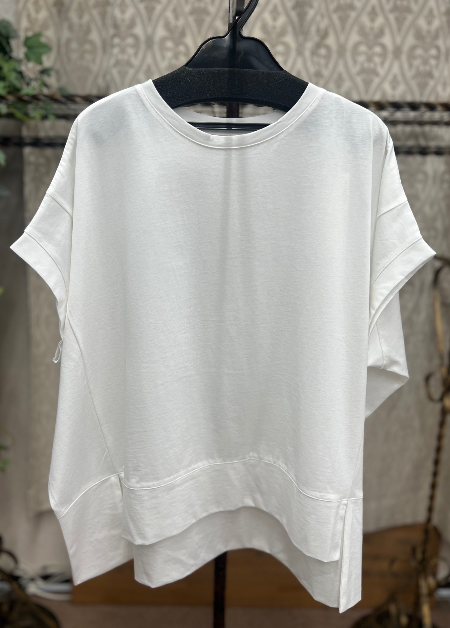 aura de attirer by エピデミーク　バンザイTシャツ