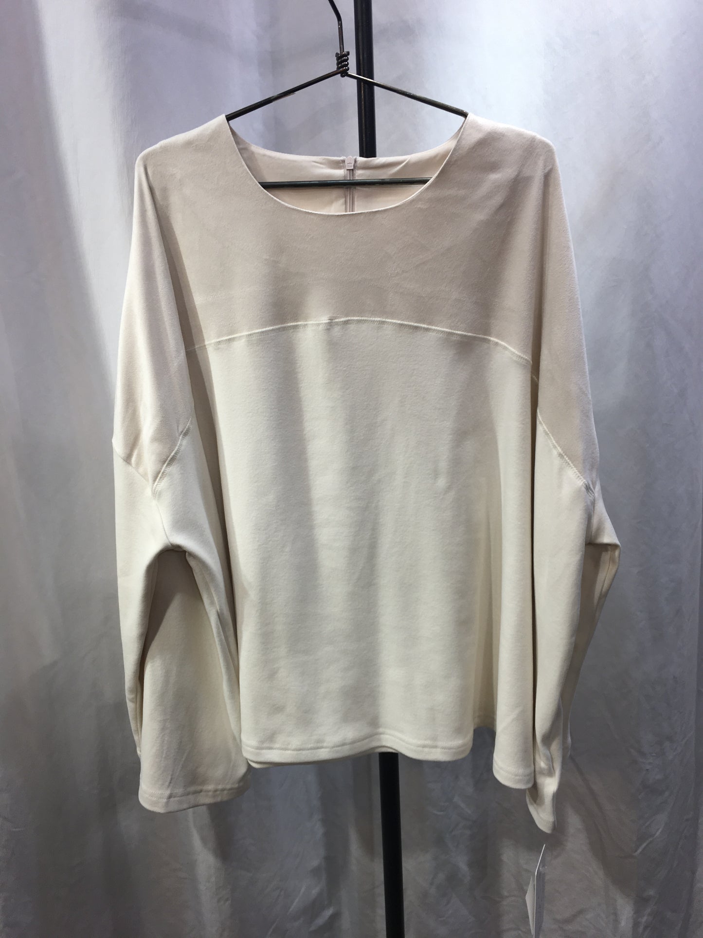 ☆vingtrois モイストタッチフレアTP