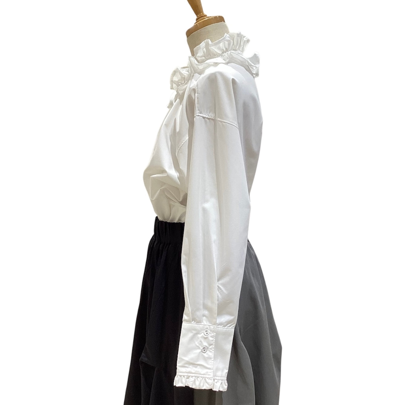 ◎ラッフルフリルカラーシャツ