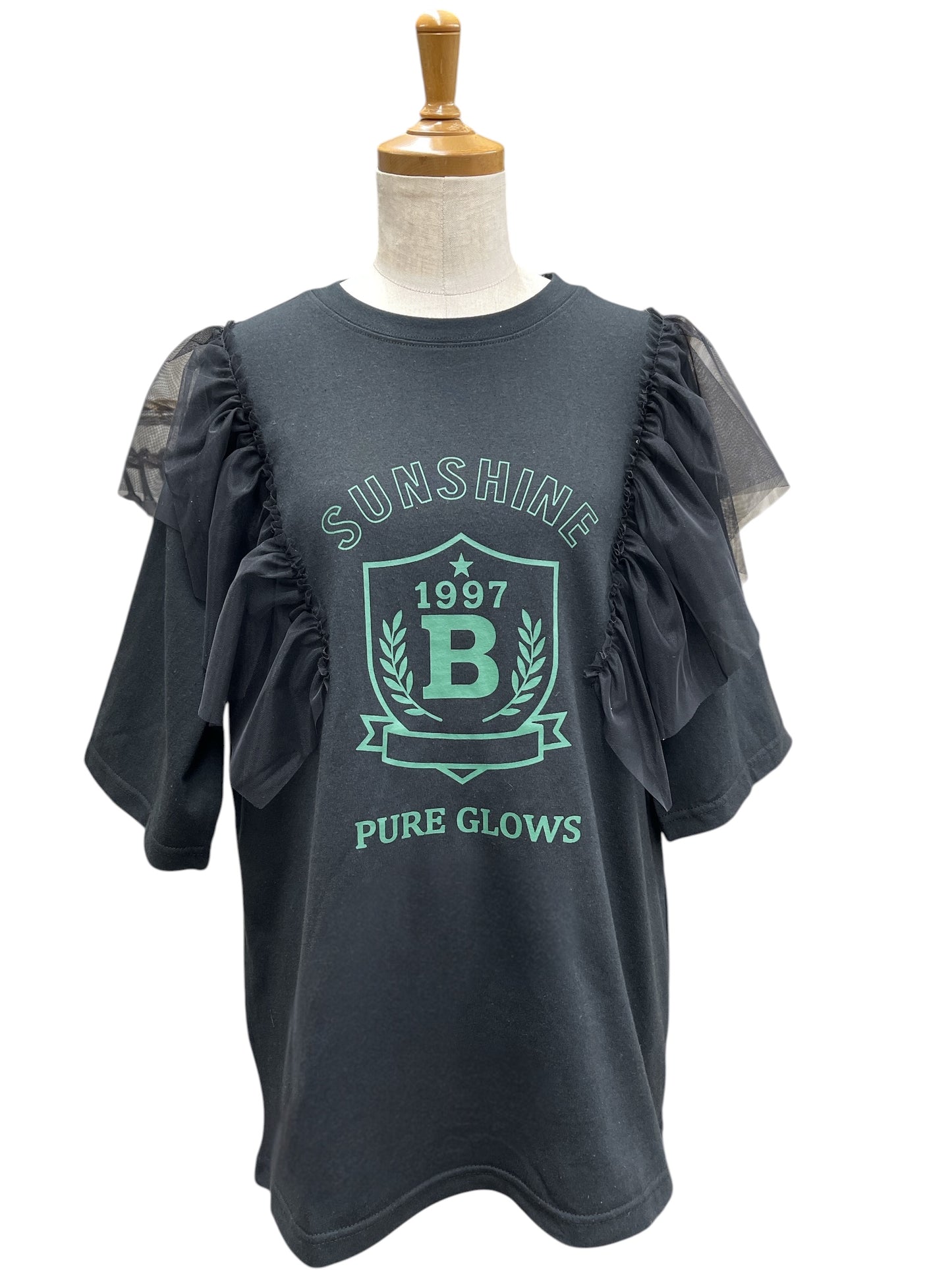 肩チュールロゴトップス