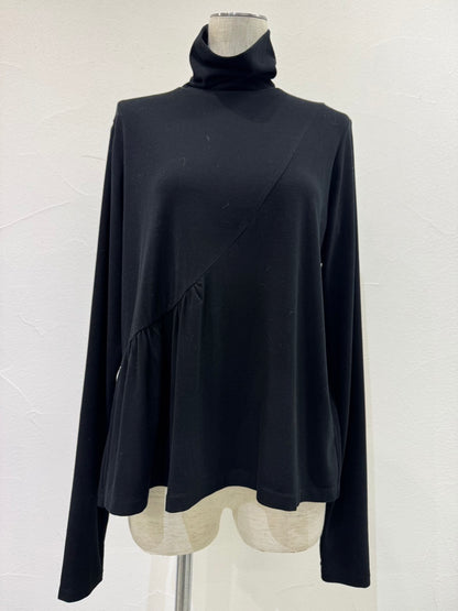 ☆予約CYANアシメギャザーウォームタートル【即日決済で次から使える10％還元クーポンもらえます】