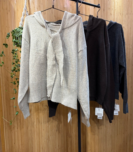 ☆タイ付フーディカーディガン