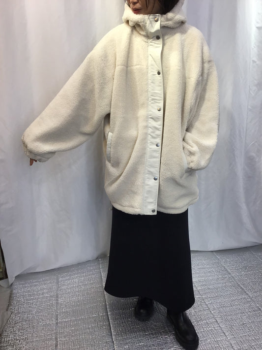☆ボアフードコート