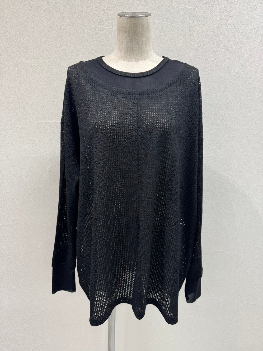 ⭐︎【予約商品】CYAN チュールコンビフロントスリットTOPS 即日決済10%クーポン還元🎁
