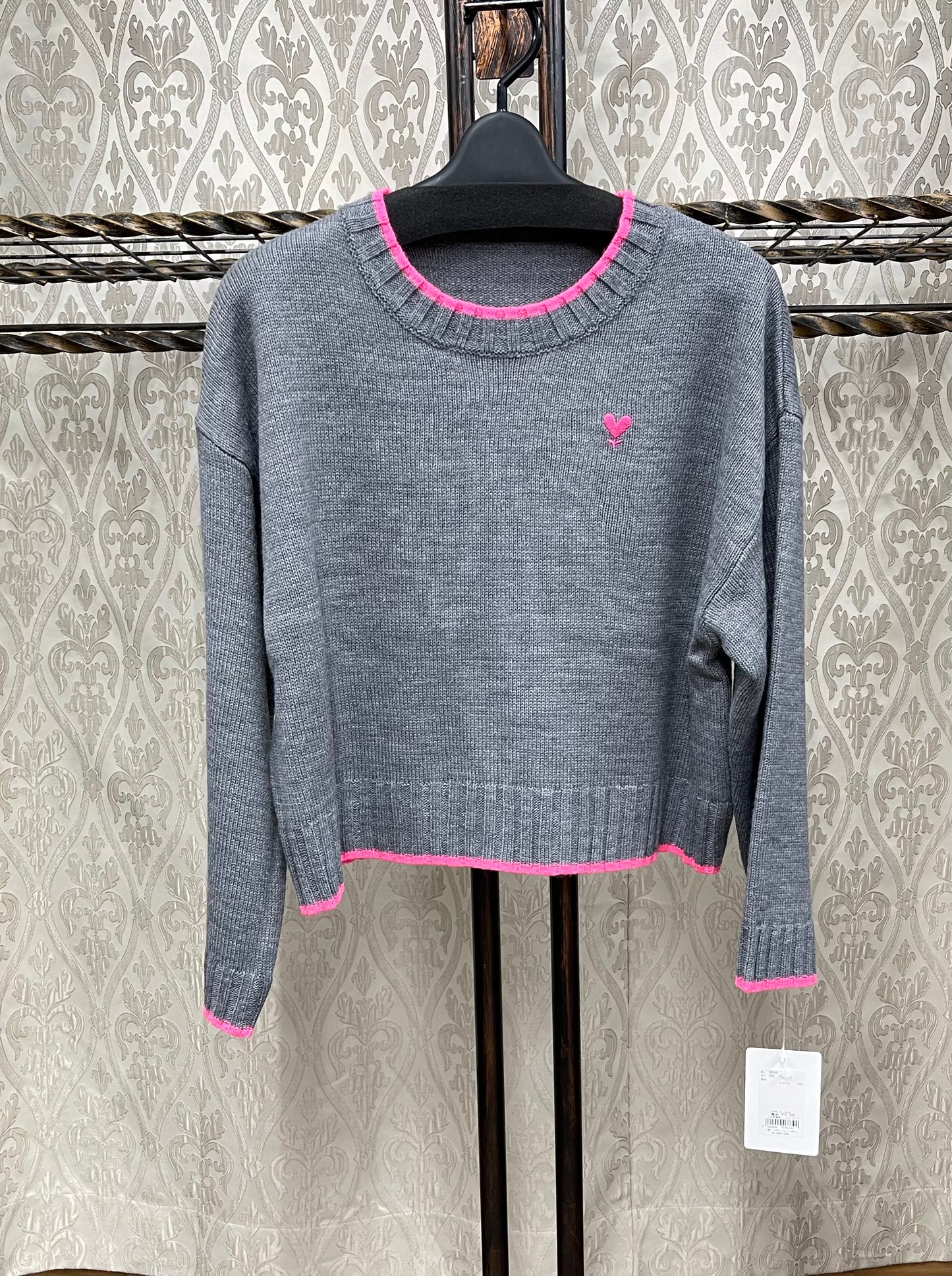 DOS DIOSASハート刺繍セーター