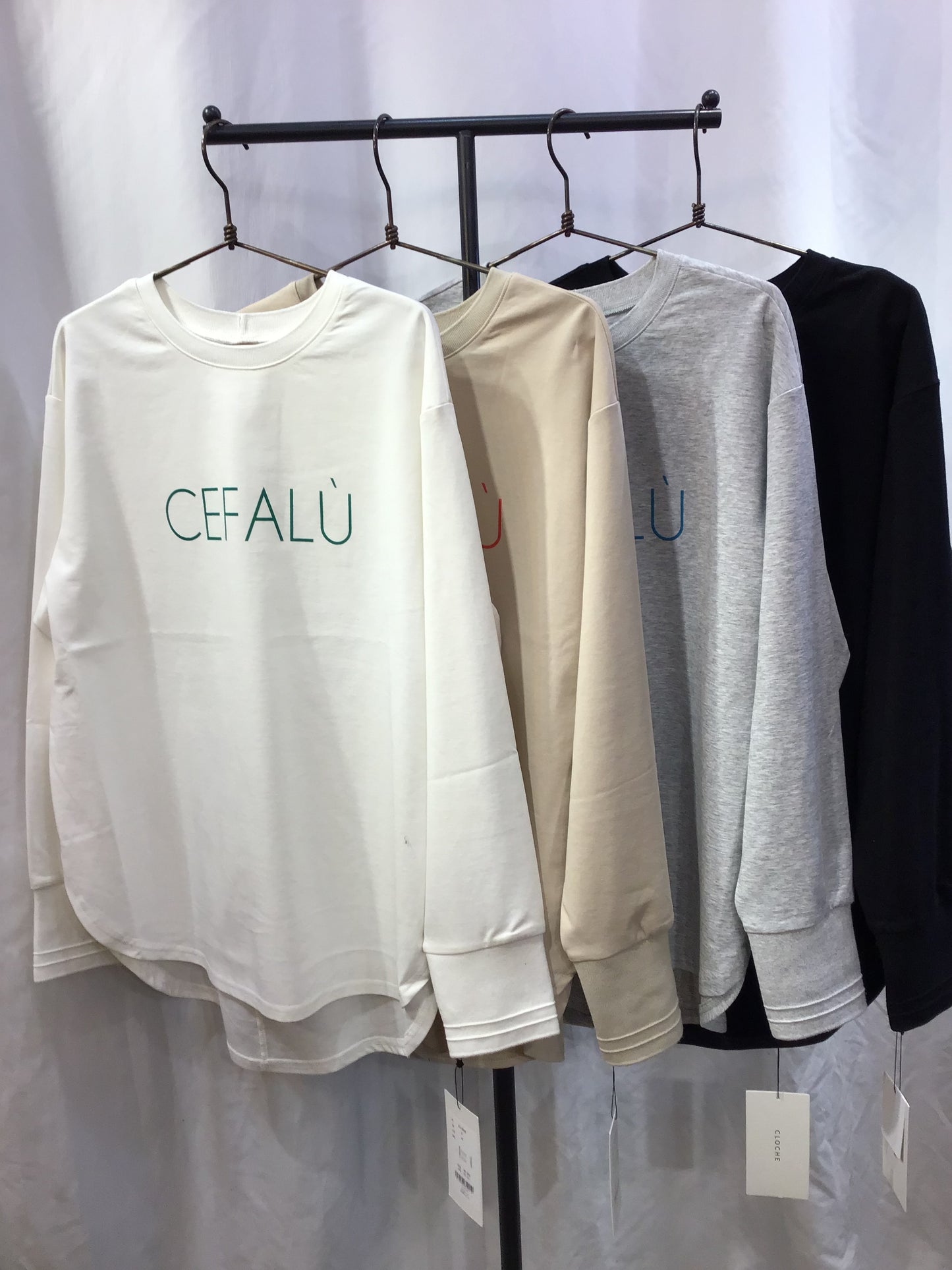 ☆CLOCHEロゴロンT