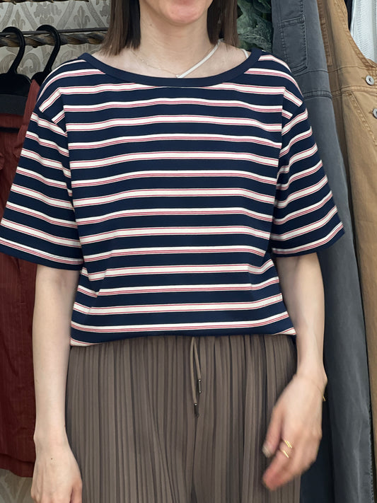 ボーダートップス