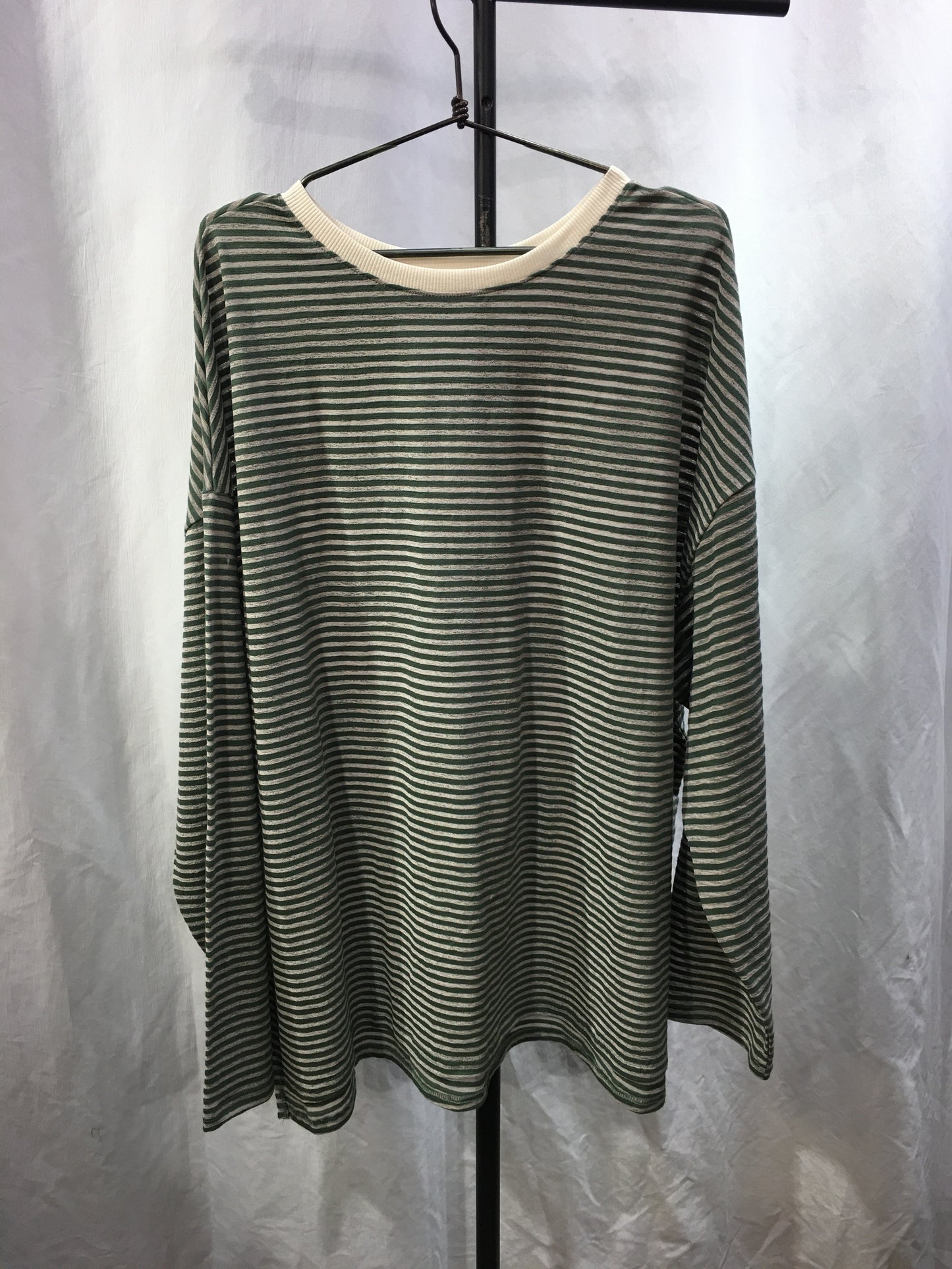 ☆chignonシアーボーダーTee