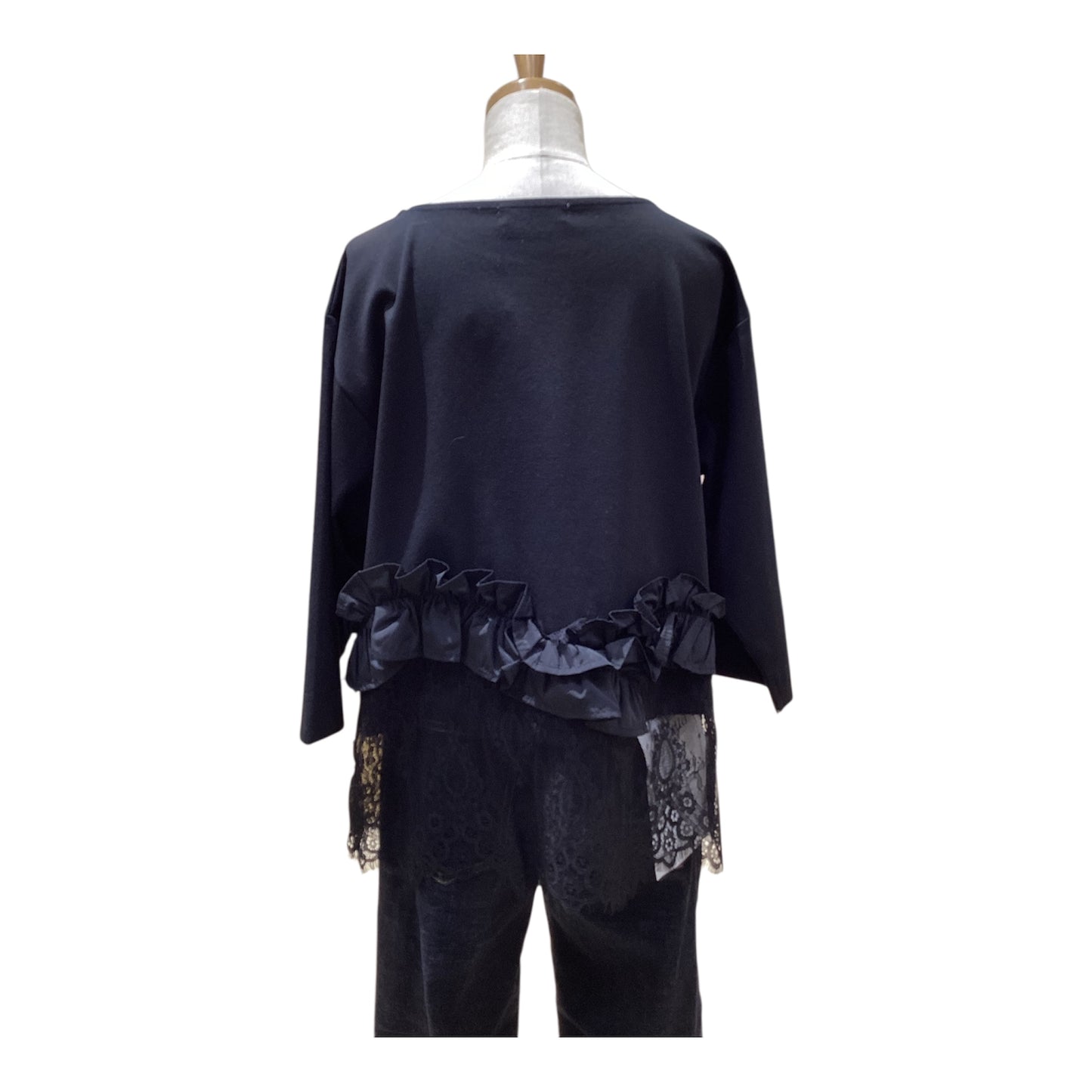 ◎Eimee Law ヘムフリルレースTOPS
