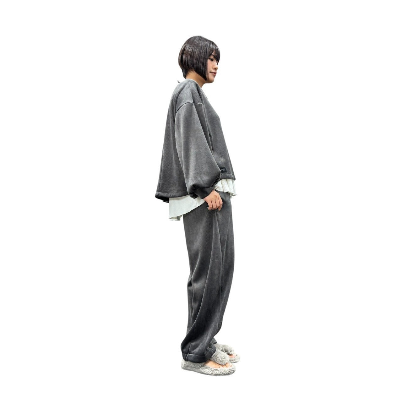 【予約商品11月末〜12月初】ayane ボンバーコーデュロイPO