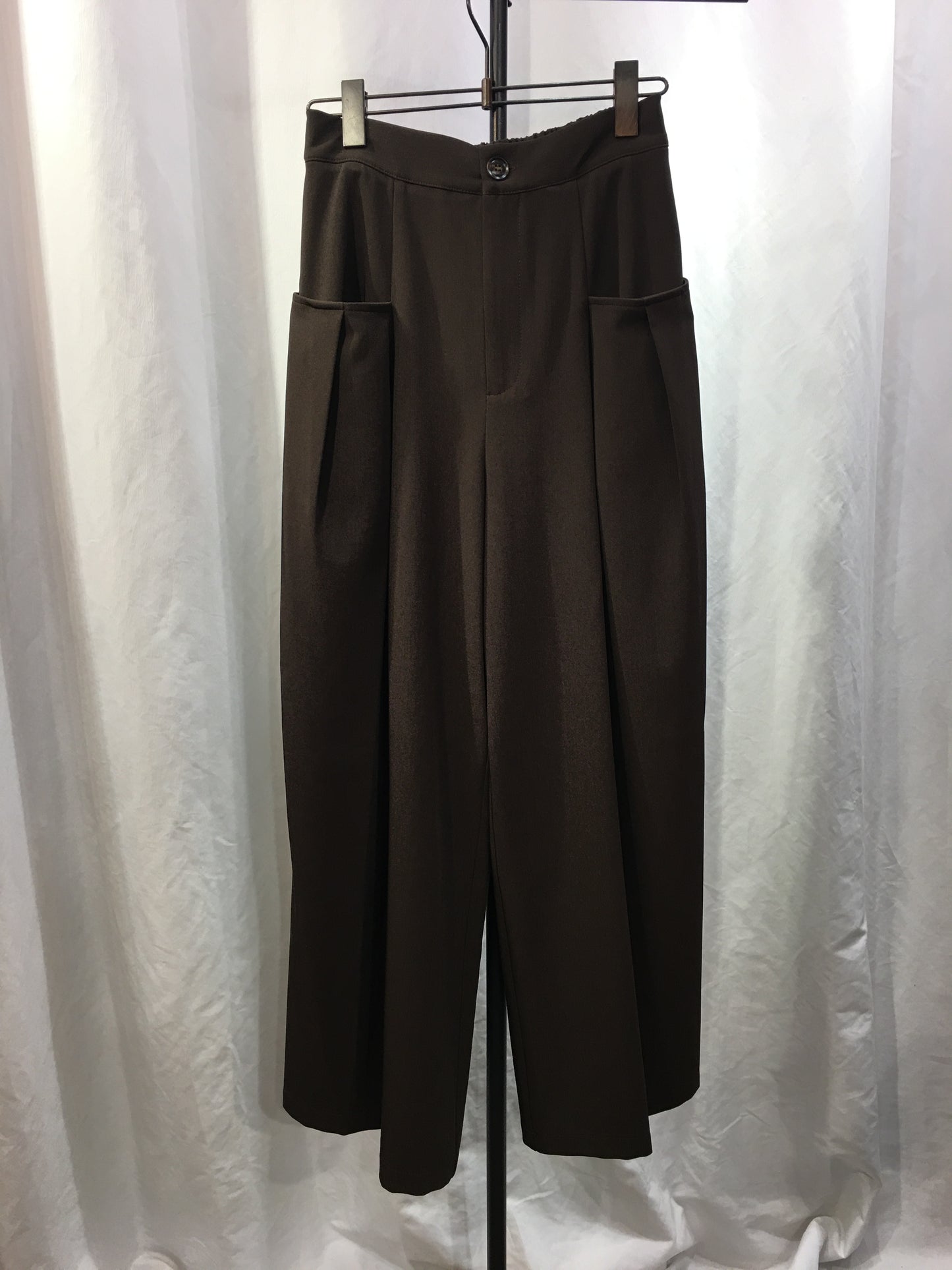 ☆CYAN Wタックストレッチワイドパンツ