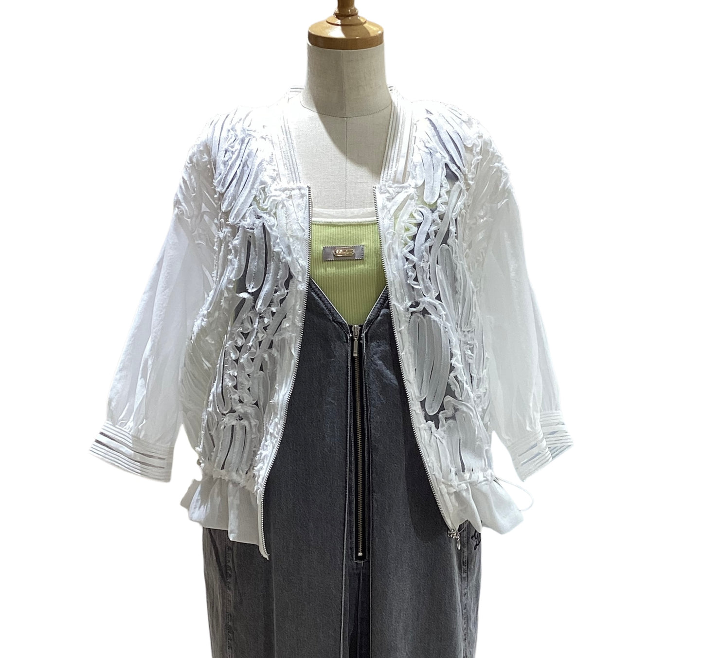 ◎シアー刺繍JK