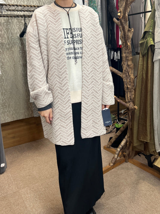 ヘリンボーン柄ニットカーディガン