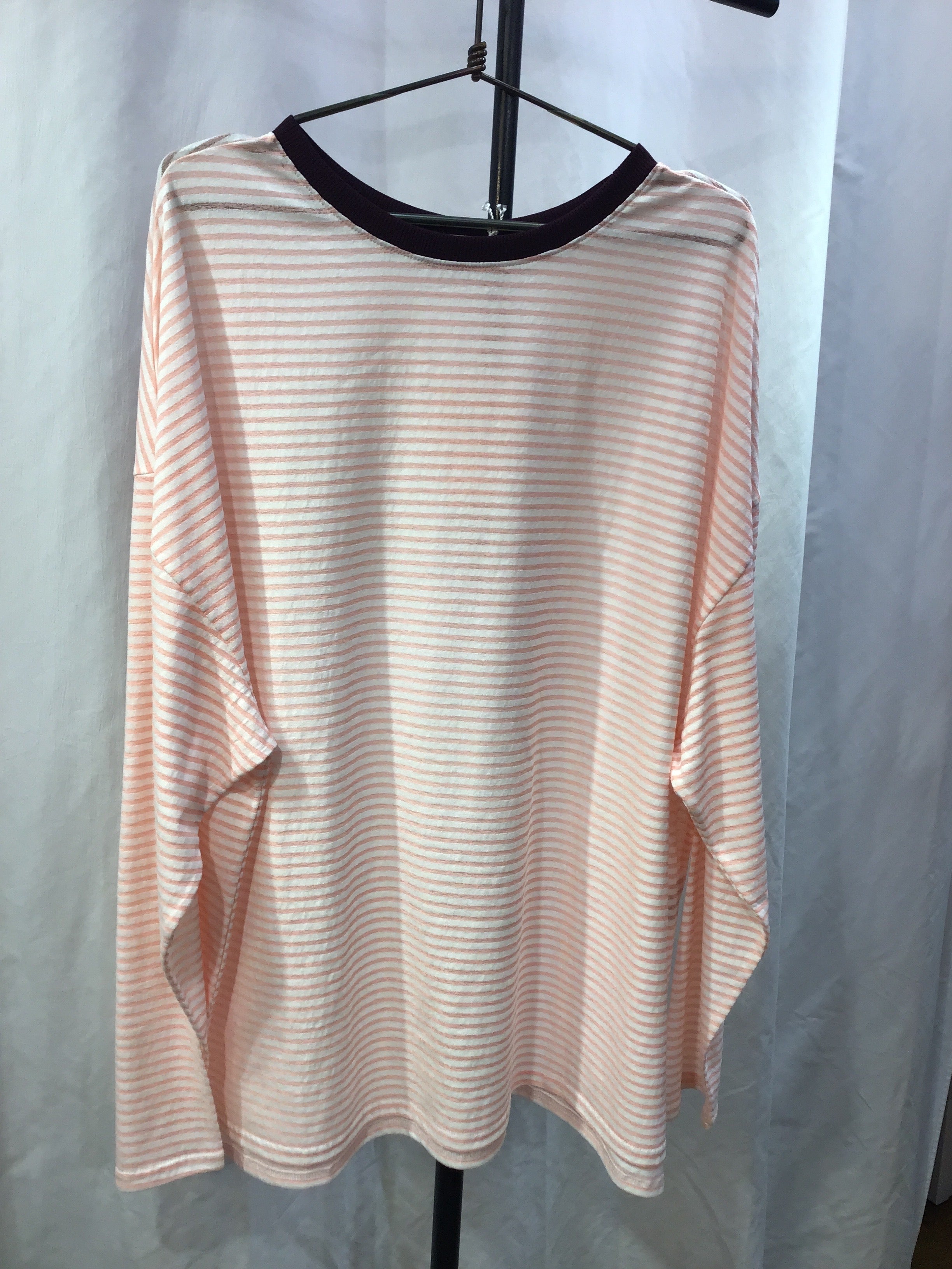 ☆chignonシアーボーダーTee – q.b.cの公式オンラインストア