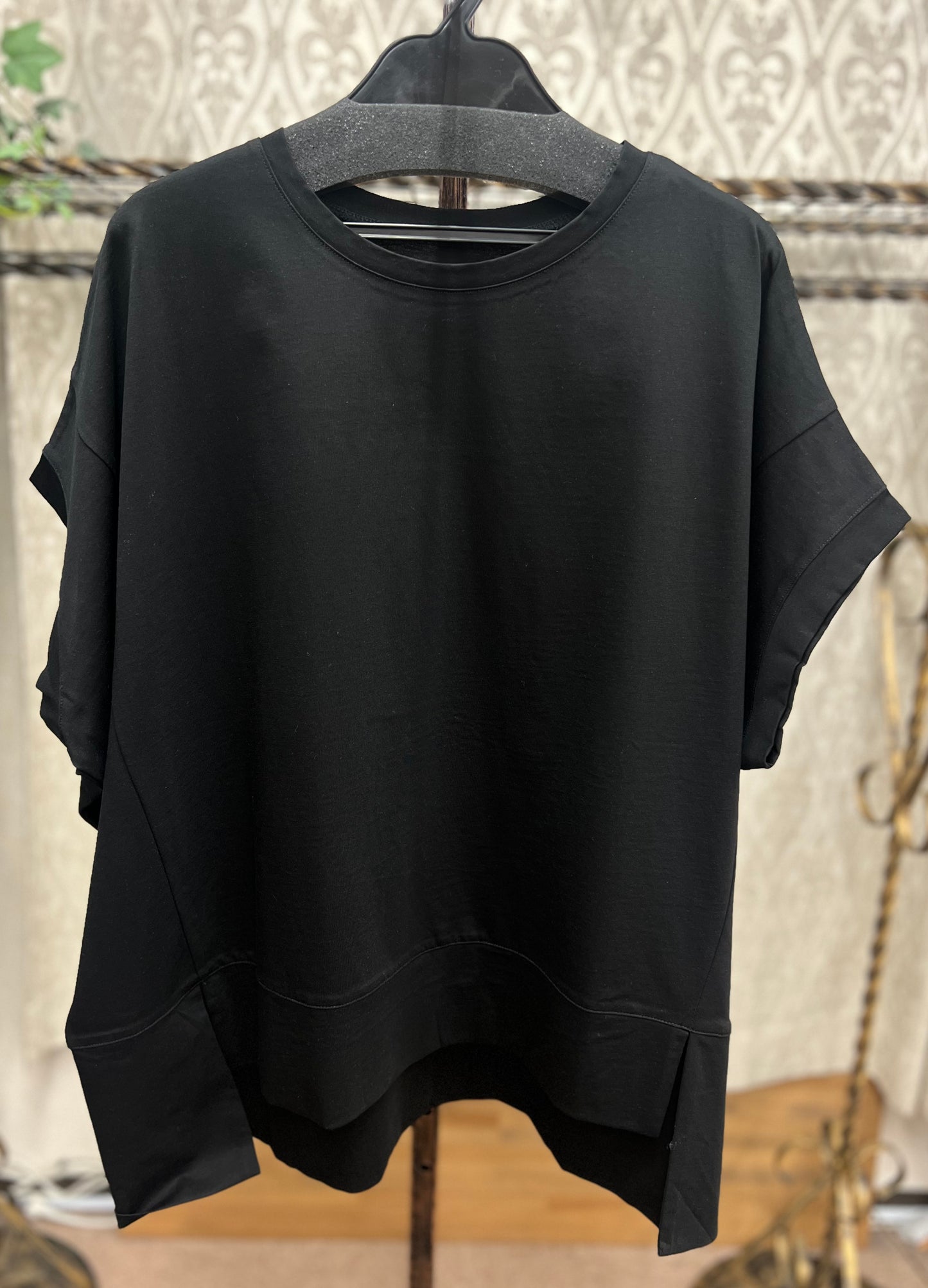 aura de attirer by エピデミーク　バンザイTシャツ