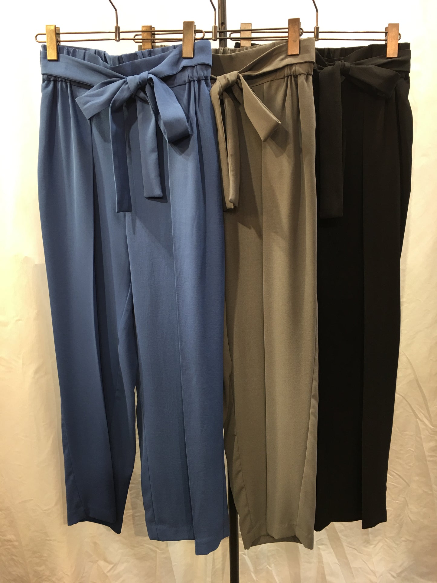 ☆Dignite collierウエストリボンタックパンツ