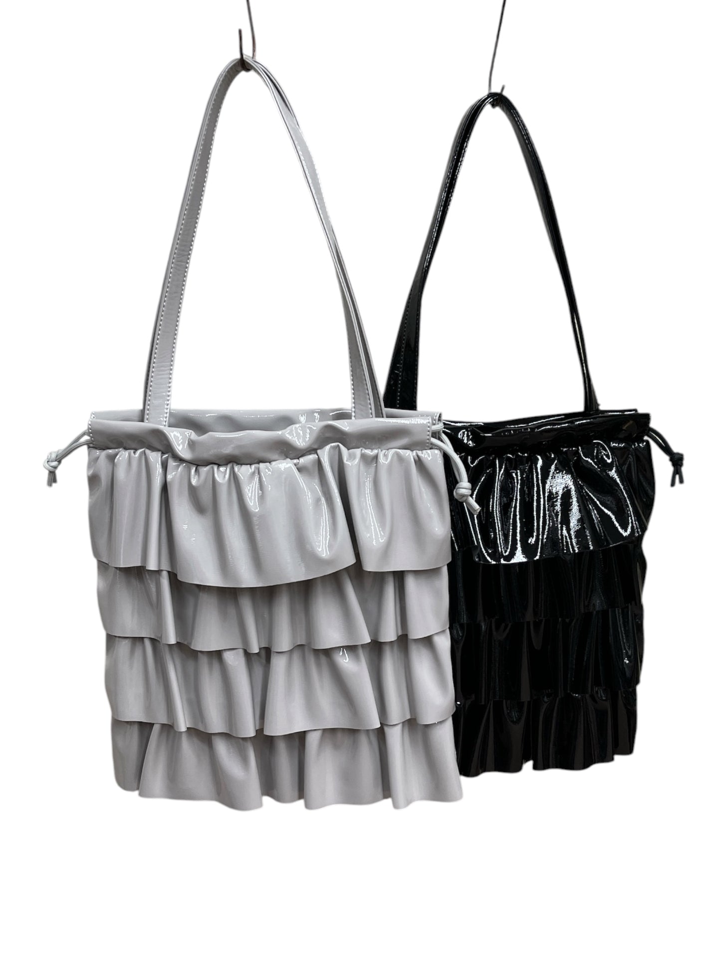 O'HOVE DE MUSEEエナメルBAG