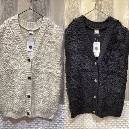 ◯vingtroisプードルKNITベスト