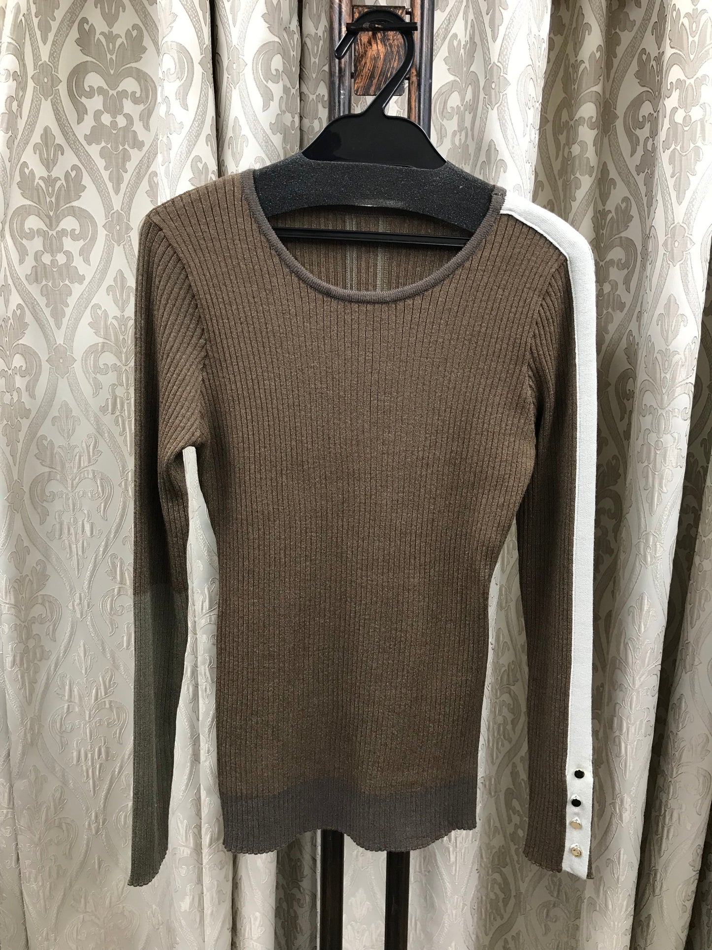 ブロック配色リブニット