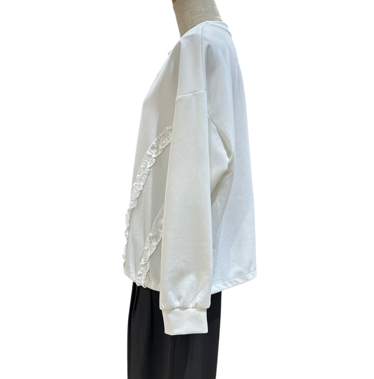 ◎【再入荷】フリルラインTOPS