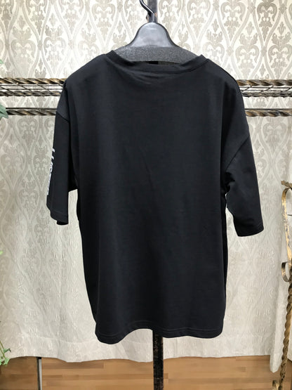 ATELIER SIX    BRILHOロゴプリントTシャツ