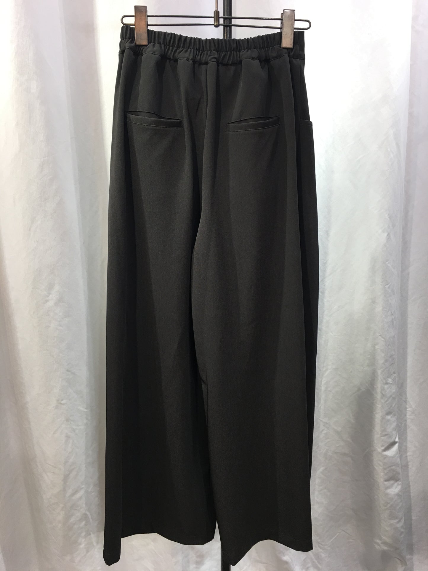 ☆CYAN Wタックストレッチワイドパンツ