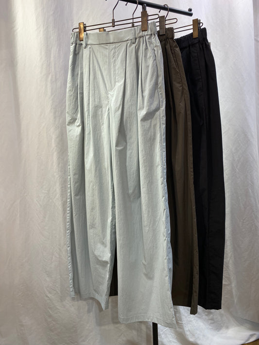 ☆CLOCHE ナイロンタックパンツ