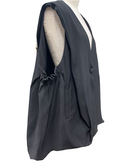 ［送料無料］サイドタックジレ