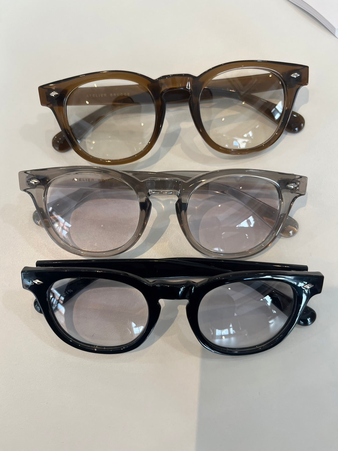 ☆予約ATELIER BRUGGE 調光サングラス　ウェリントンスタッズあり 【7月末〜8月末納期分】