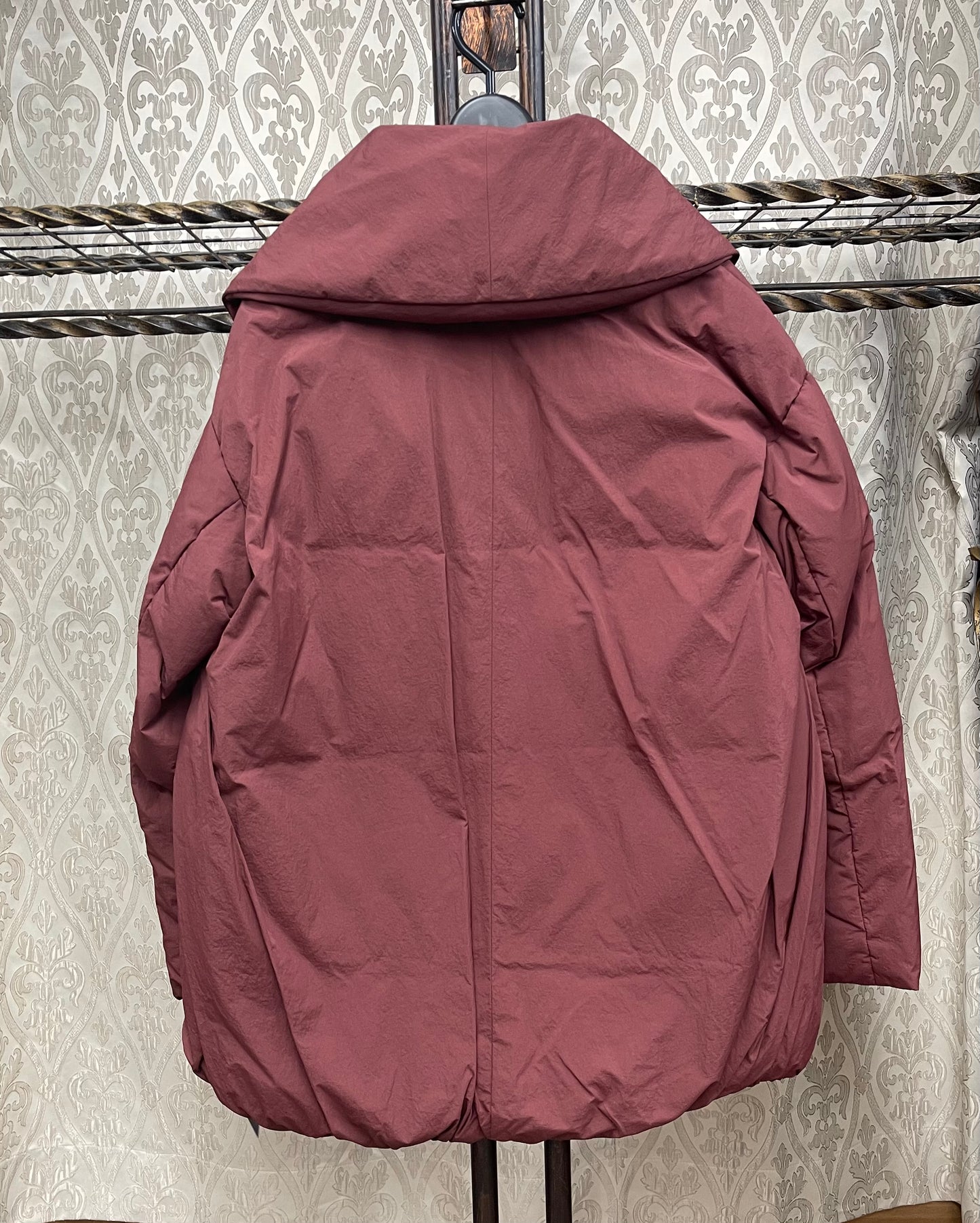 C'EST MOIステッチレスショールダウン