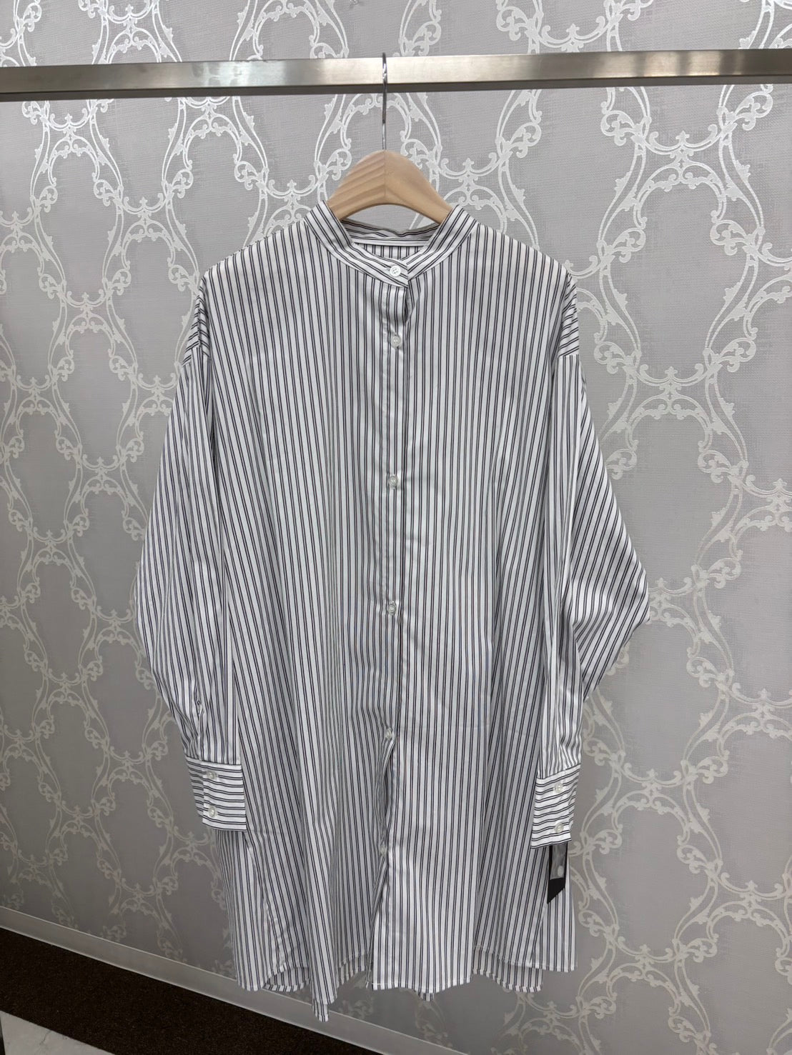 ◎A.N.L バックロゴフレアブラウス