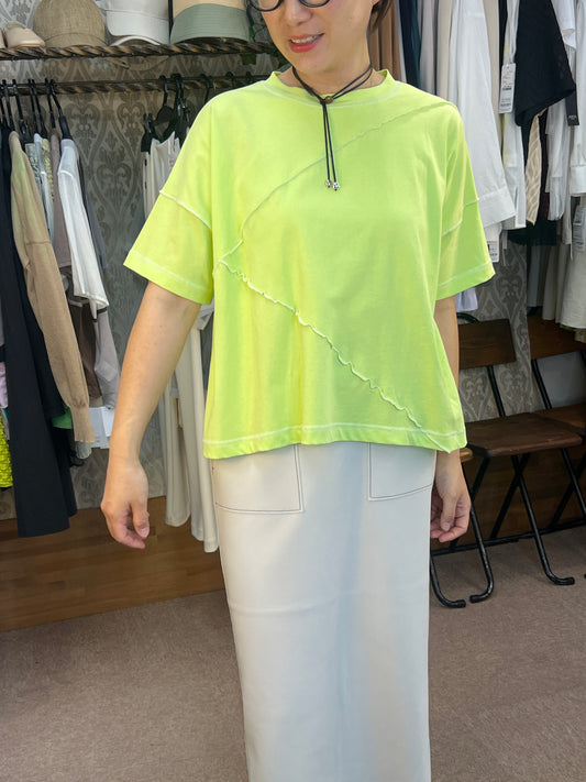 メローTシャツ