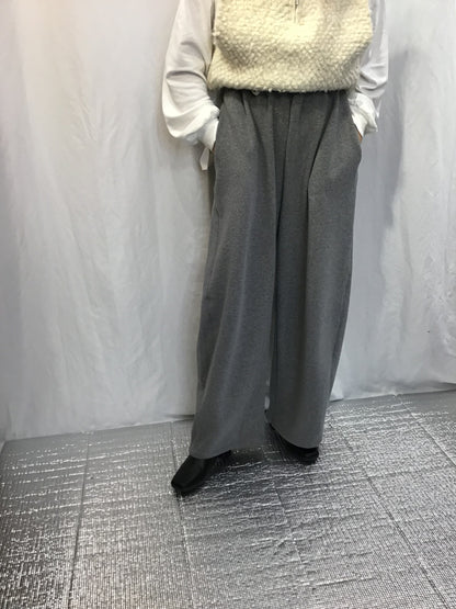 ☆CLOCHE 裏起毛カーブパンツ