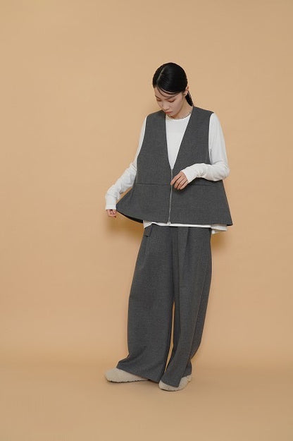 ⭐︎【予約商品】CYAN フラノZIPフレアジレ　即日決済10%クーポン還元🎁