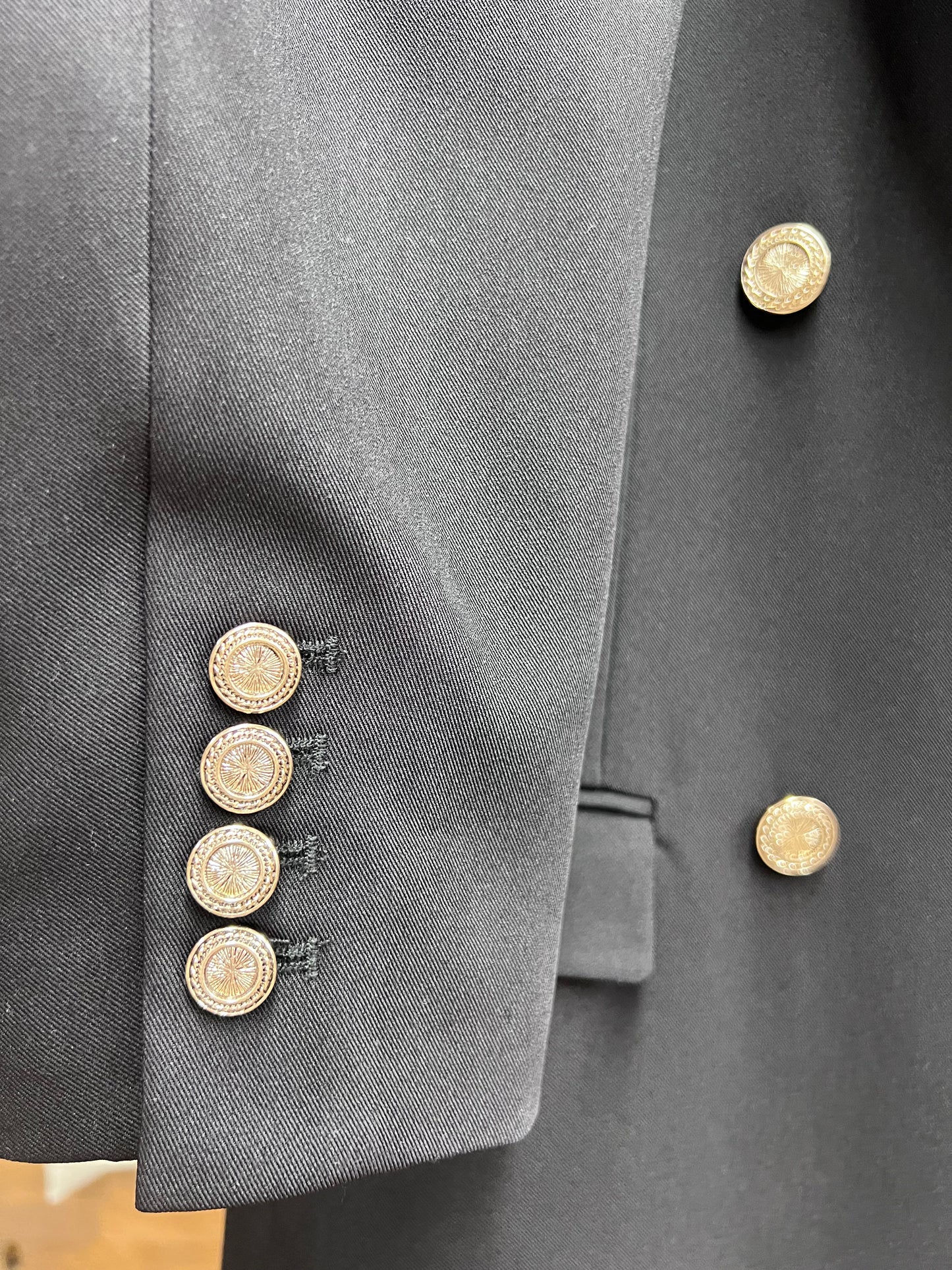 DOS DIOSAS 無地ゴールドボタンテーラーJK