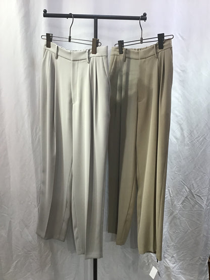 ☆sale qtume タックパンツ