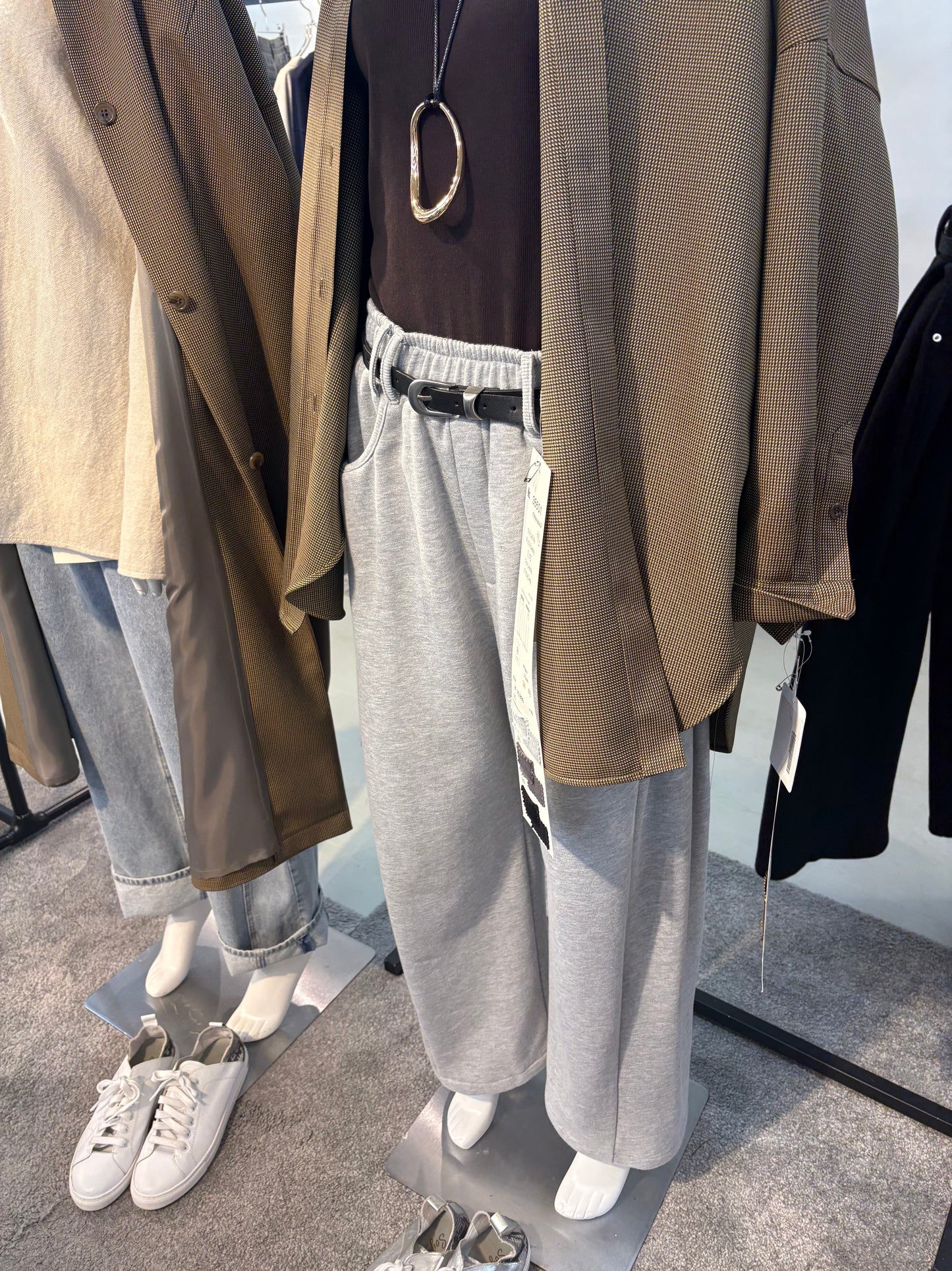 ☆予約PASSIONEベルト付スウェットパンツ【即日決済で次から使える10%還元クーポンがもらえます】
