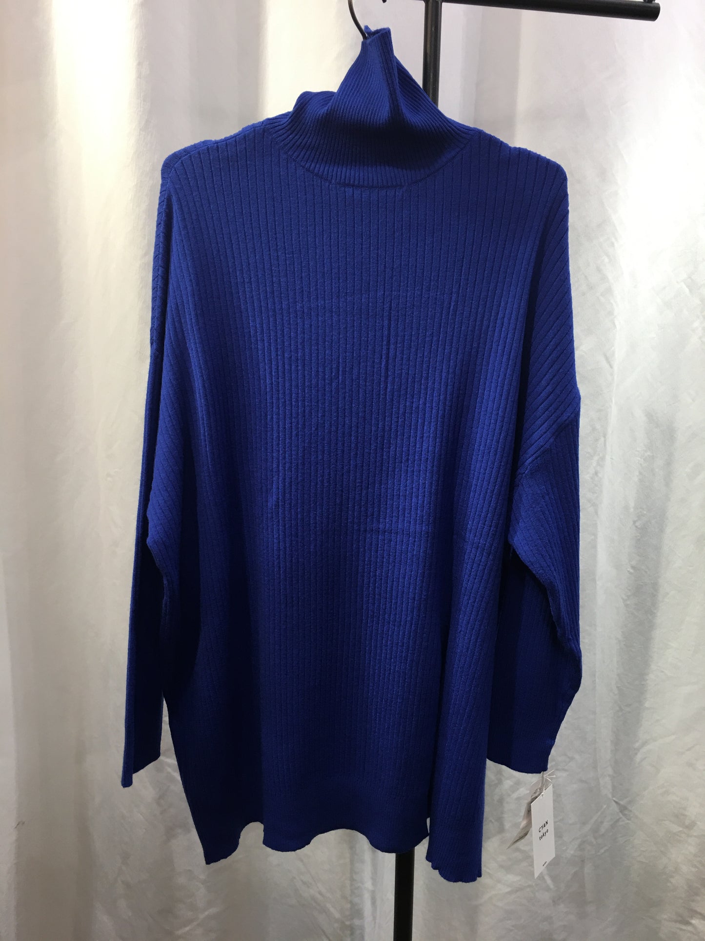 ☆CYAN アシメスリットニット