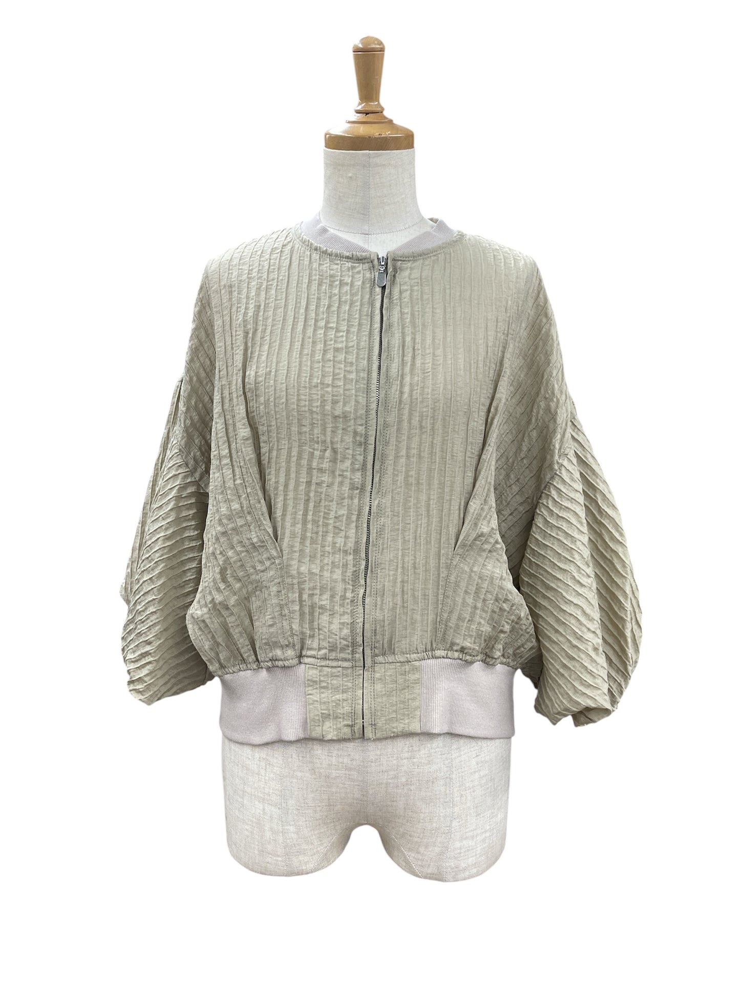 EGLANTINE 袖バルーンジップJK