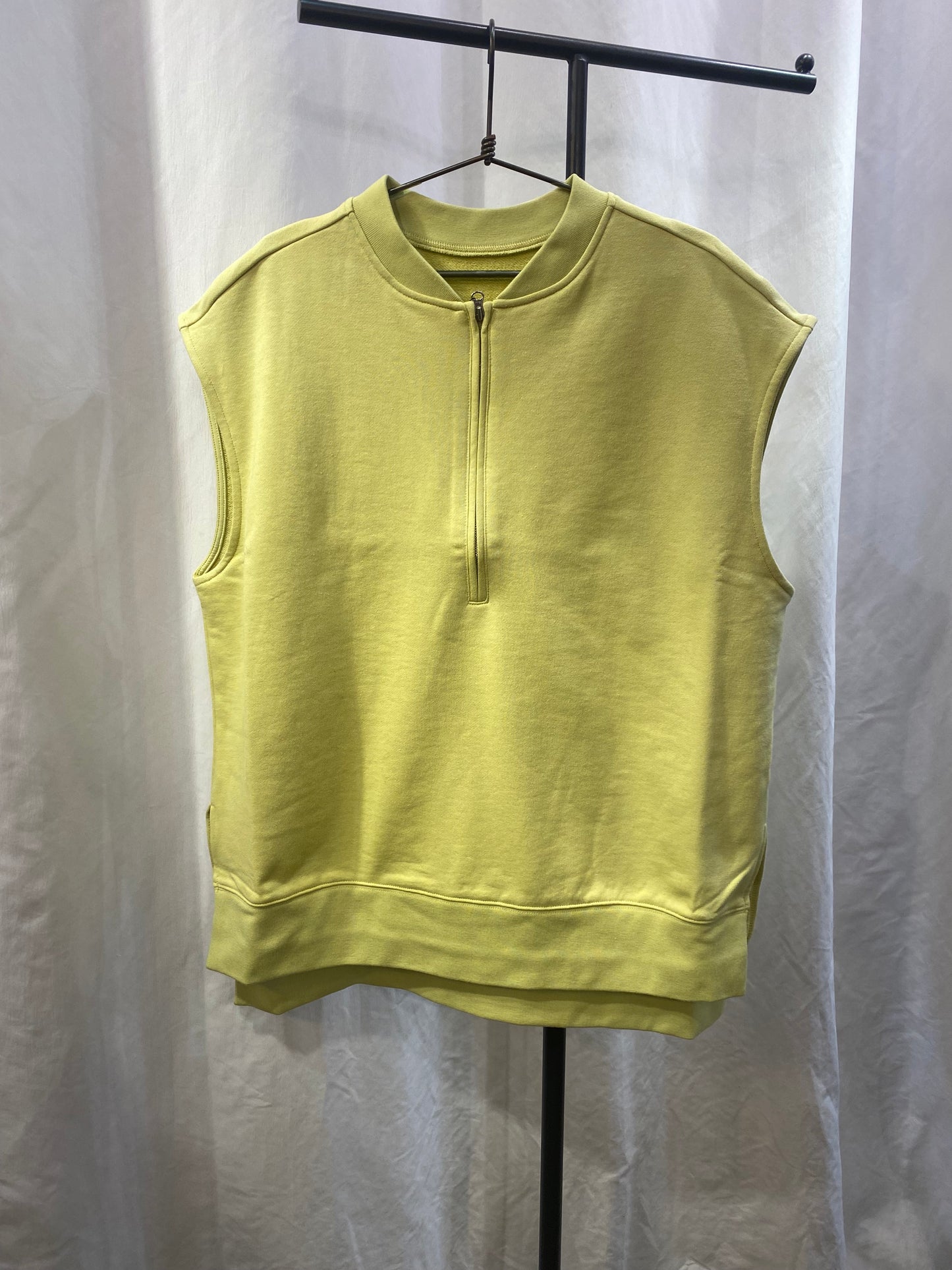 sale☆CLOCHEハーフZIPベスト