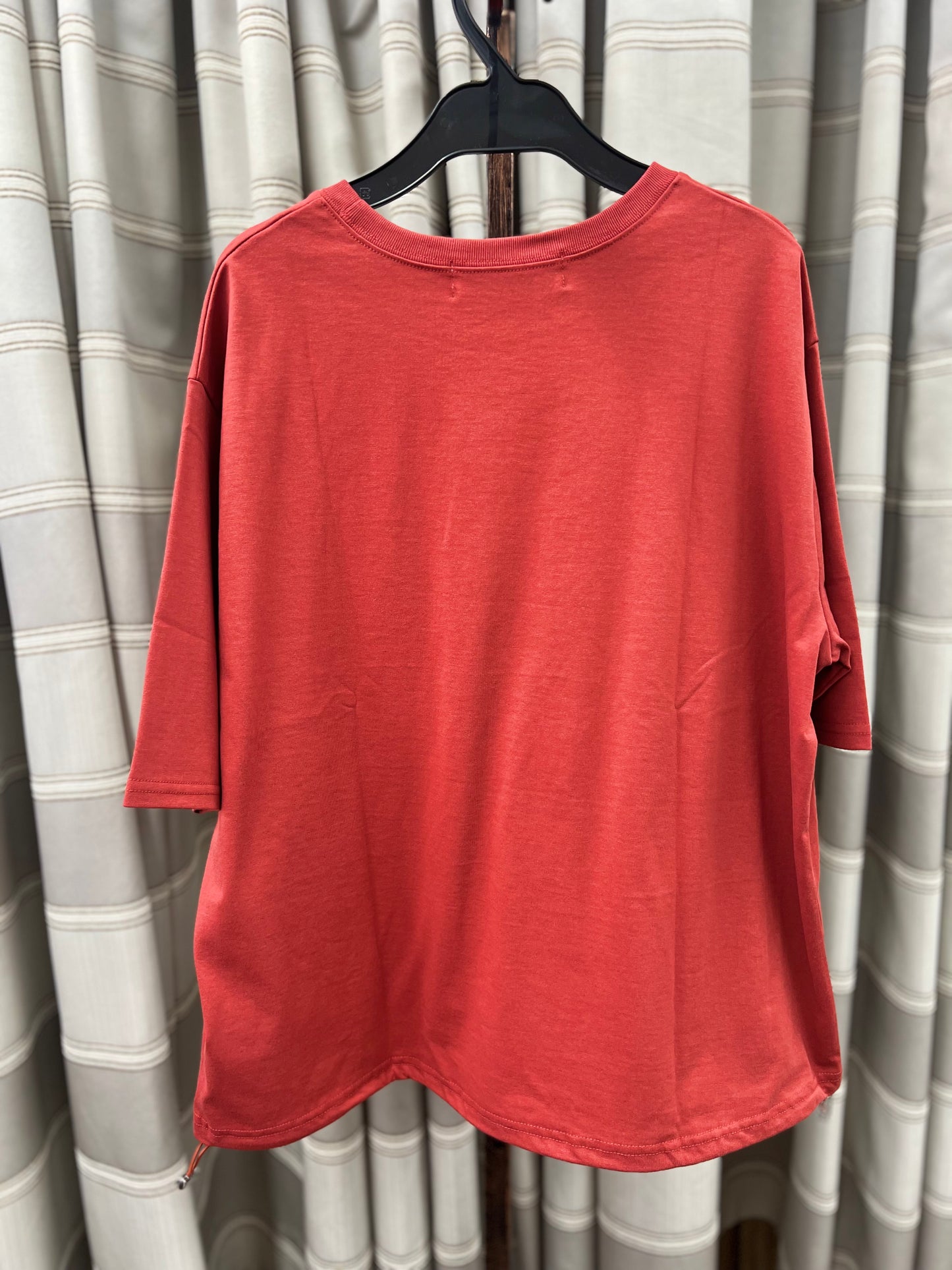 SUGAR ROSE ロゴ刺繍Tシャツ