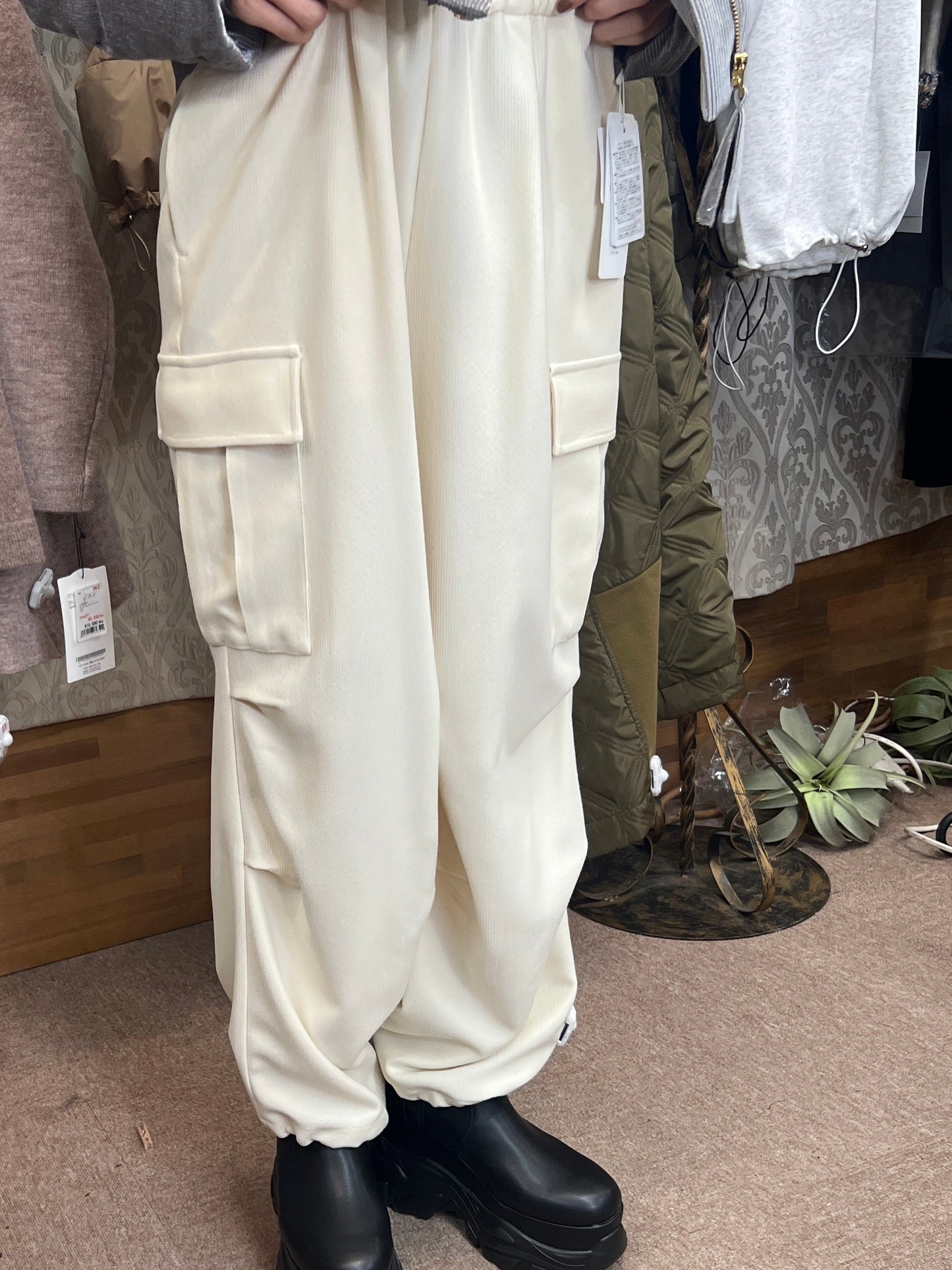 ピケパラシュートパンツ