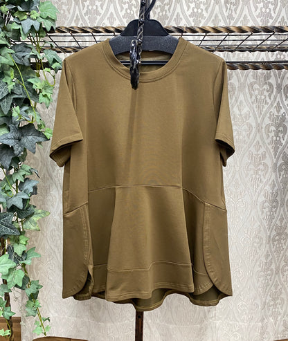 【9月11日追加‼️】DOLLUPOOPSヘムサイドスリットフレアTOPS
