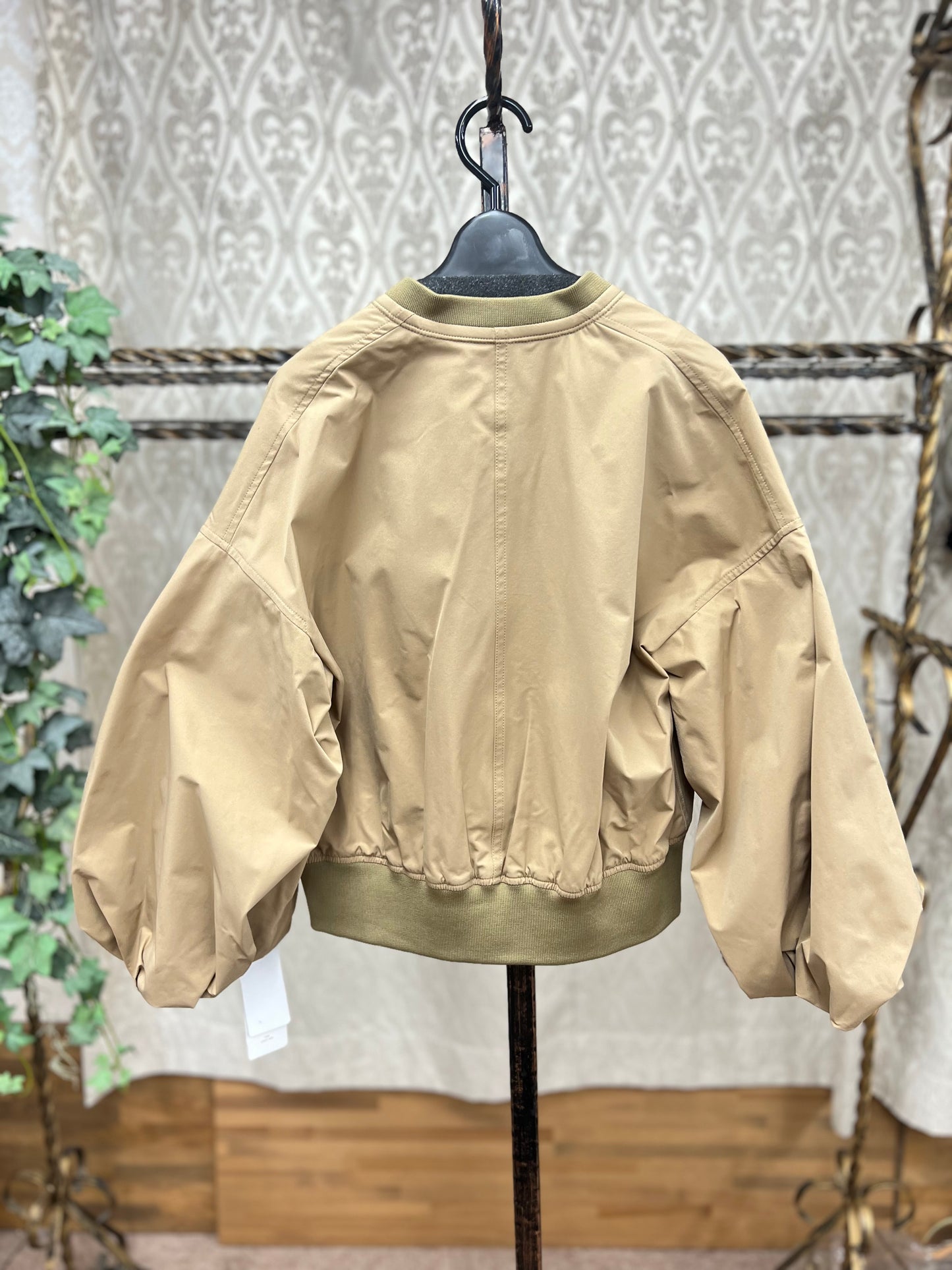 C'EST MOIJEU タフタショートブルゾン