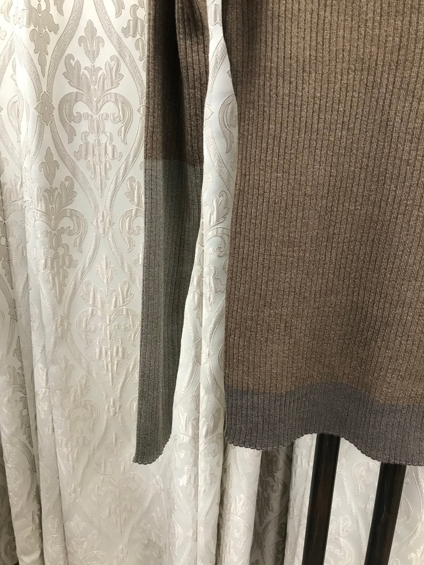 ブロック配色リブニット