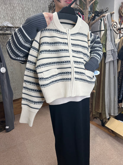 ダンボールボーダーカーディガン