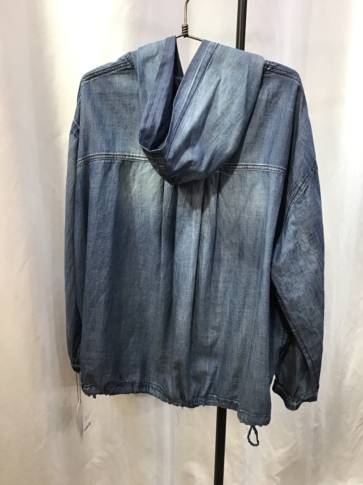☆シアーデニムシャツ