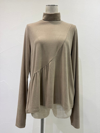 ☆予約CYANアシメギャザーウォームタートル【即日決済で次から使える10％還元クーポンもらえます】